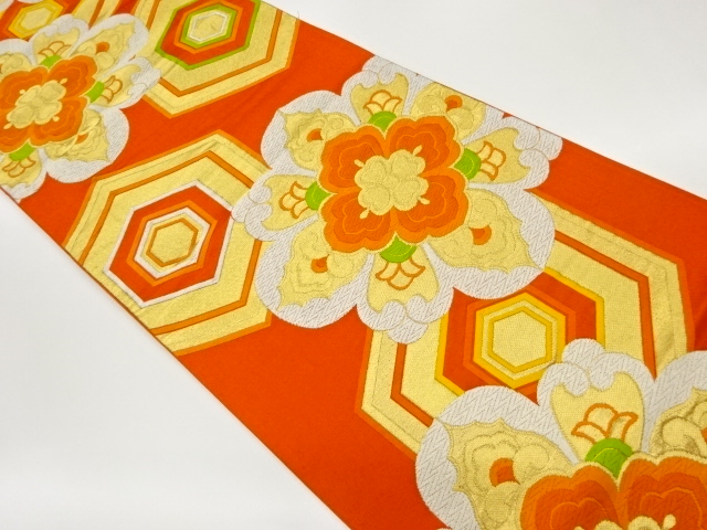 華紋に子持ち亀甲模様織出し袋帯